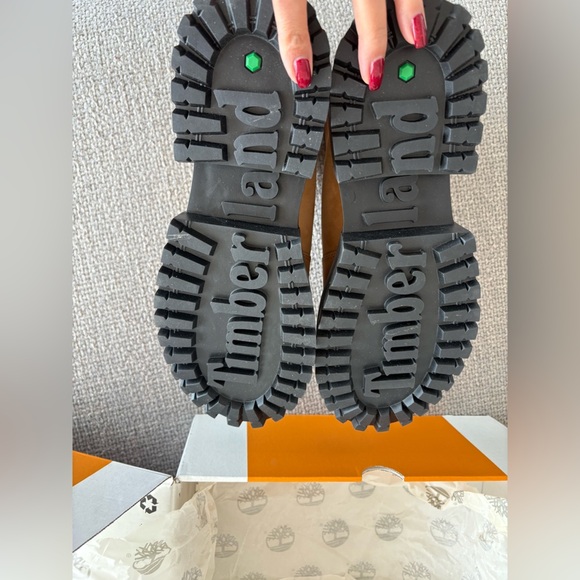 Timberland Sky 6-Inch Lace-Up Boots – Size 9 - Picture 14 of 14